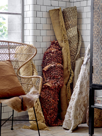 Poduszka Bloomingville KITA brązowa