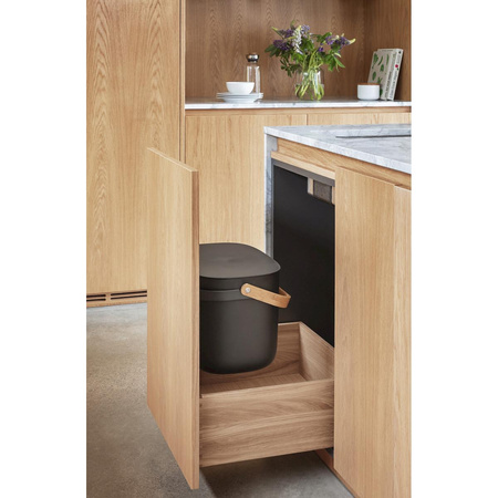 Kosz na śmieci Eva Solo REFLECT czarny 16 l