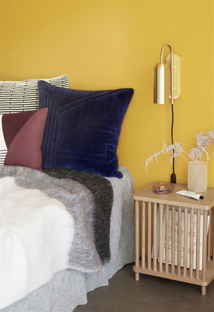 HÜBSCH gold wall lamp
