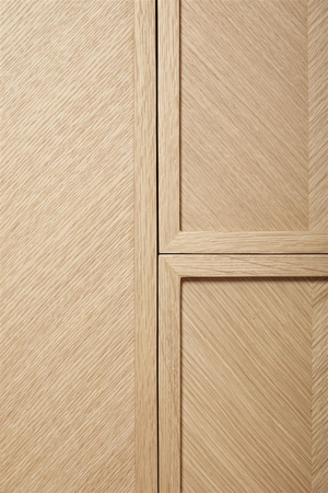 HÜBSCH HERRINGBONE cabinet natural size L