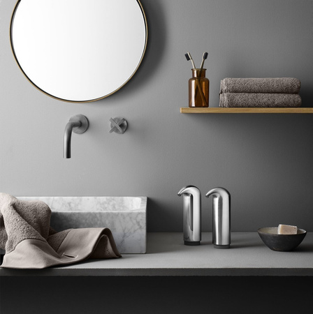 Dozownik do mydła Eva Solo srebrny polerowany