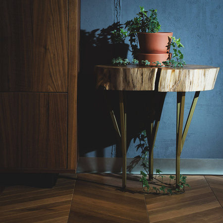 Table DS MANUFAKTURA Mjolnir oak gold