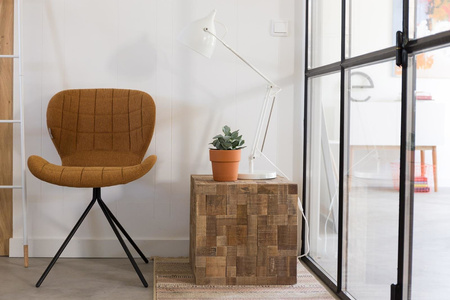 Krzesło Zuiver OMG brązowe (outlet)