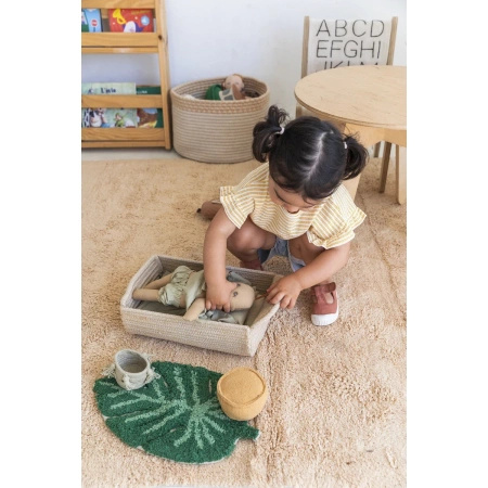 Lalka Lorena Canals MINI LORENA zielona