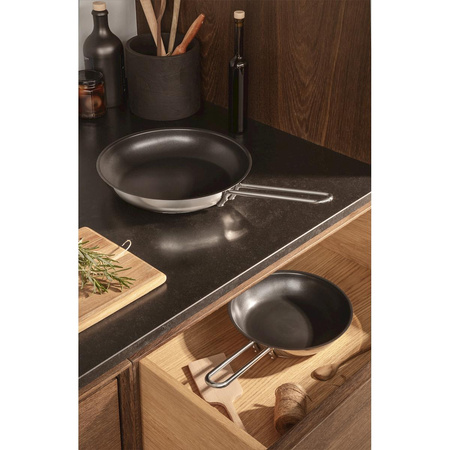 Patelnia z powłoką Slip-Let® Eva Trio STAINLESS STEEL srebrna Ø20 cm