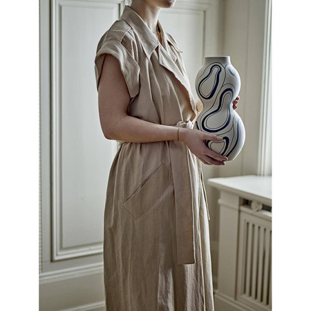 Nicola Vase, Black, Stoneware