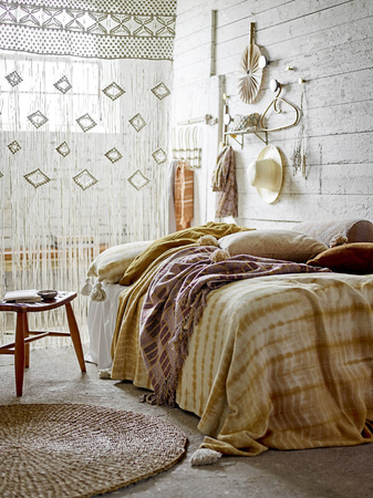 Poduszka Bloomingville KATRIN brązowa