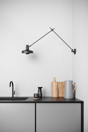 Lampa ścienna Grupa Arigato Long czarna