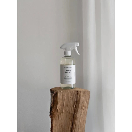 Spray do tkanin STEAMERY sandałowiec 500 ml