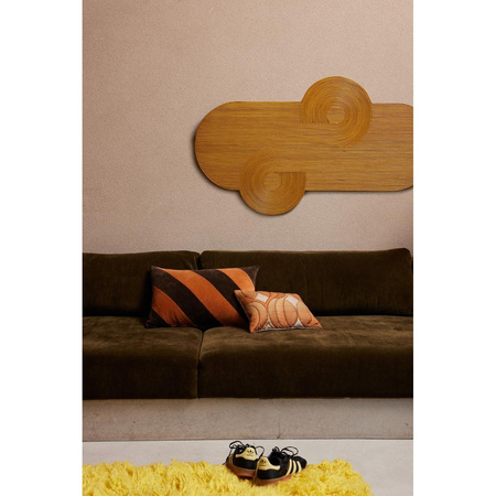 Rattan wall panel curl