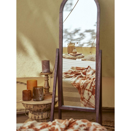 Noore Pedestal, Nature, Mango