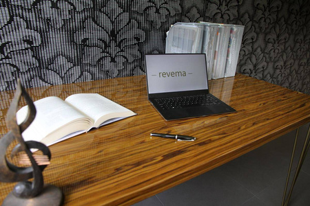 REVEMA AURUM Console Brown