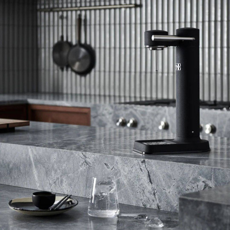 Saturator do wody AARKE Carbonator 3 czarny