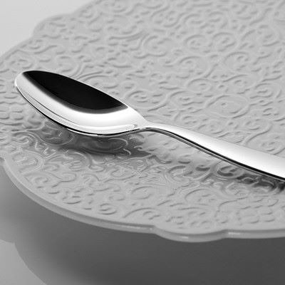 Spodek pod filiżankę Alessi Dressed biały