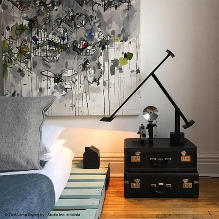 ARTEMIDE Tizio table lamp black