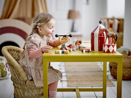 BLOOMINGVILLE ROSSAIO Wooden Circus People Red