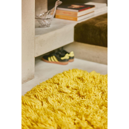 Fluffy rug yellow (150x240cm)