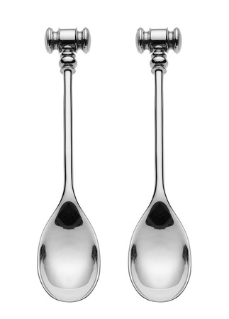Set of 2 spoons with egg hammer
