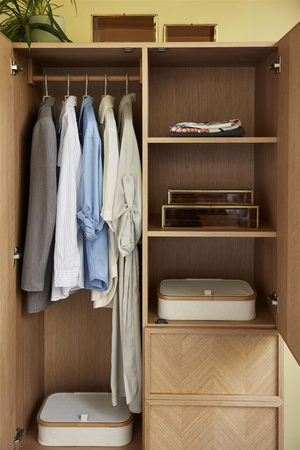 HÜBSCH HERRINGBONE cabinet natural size L