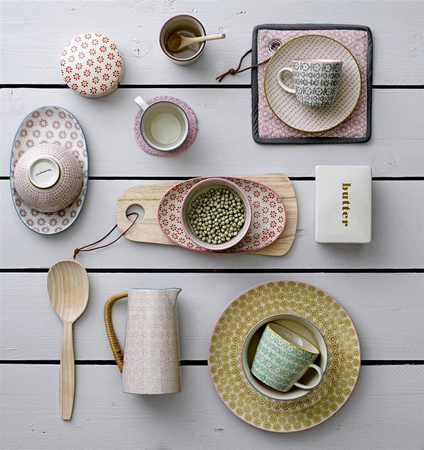 BLOOMINGVILLE Cécile mug with handle pastel size S