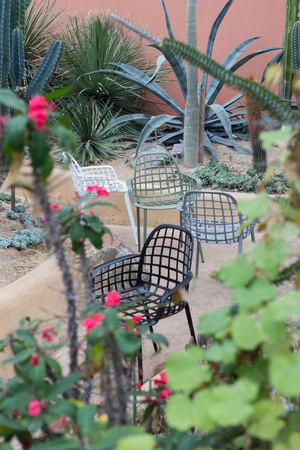 ZUIVER Albert Kuip garden chair black